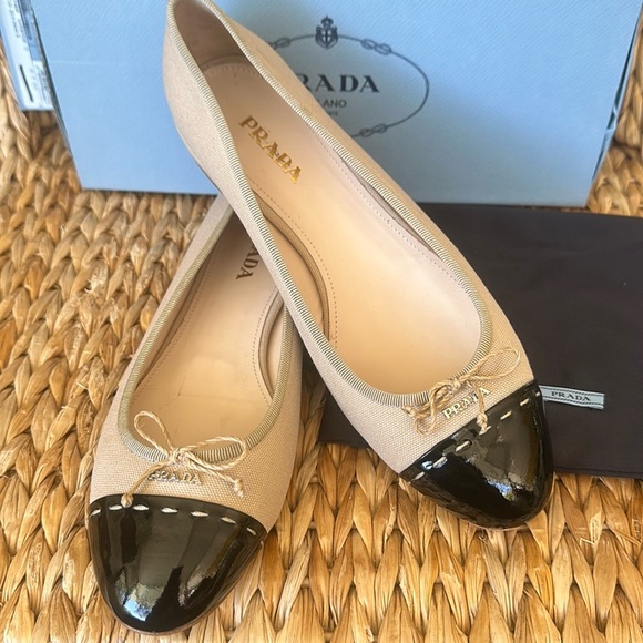 New Prada Canvas & Patent Leather Ballet Flats 40 - Picture 1 of 11